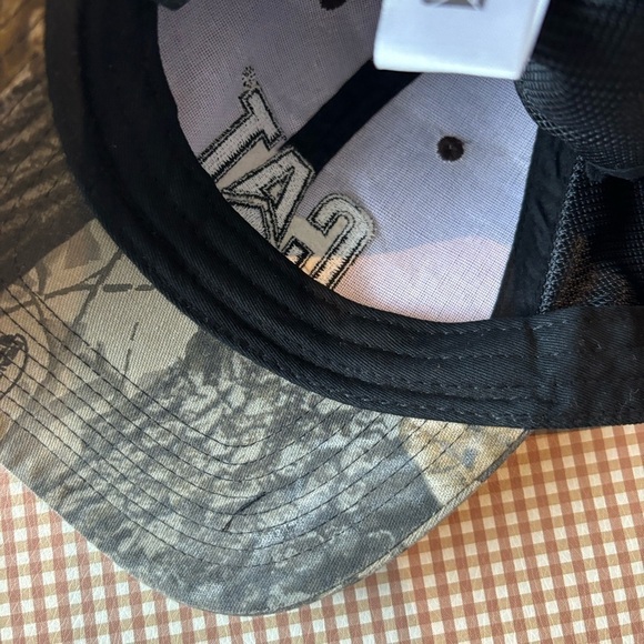 CAT caterpillar camouflage mesh back adjustable hat. One size - Picture 10 of 11